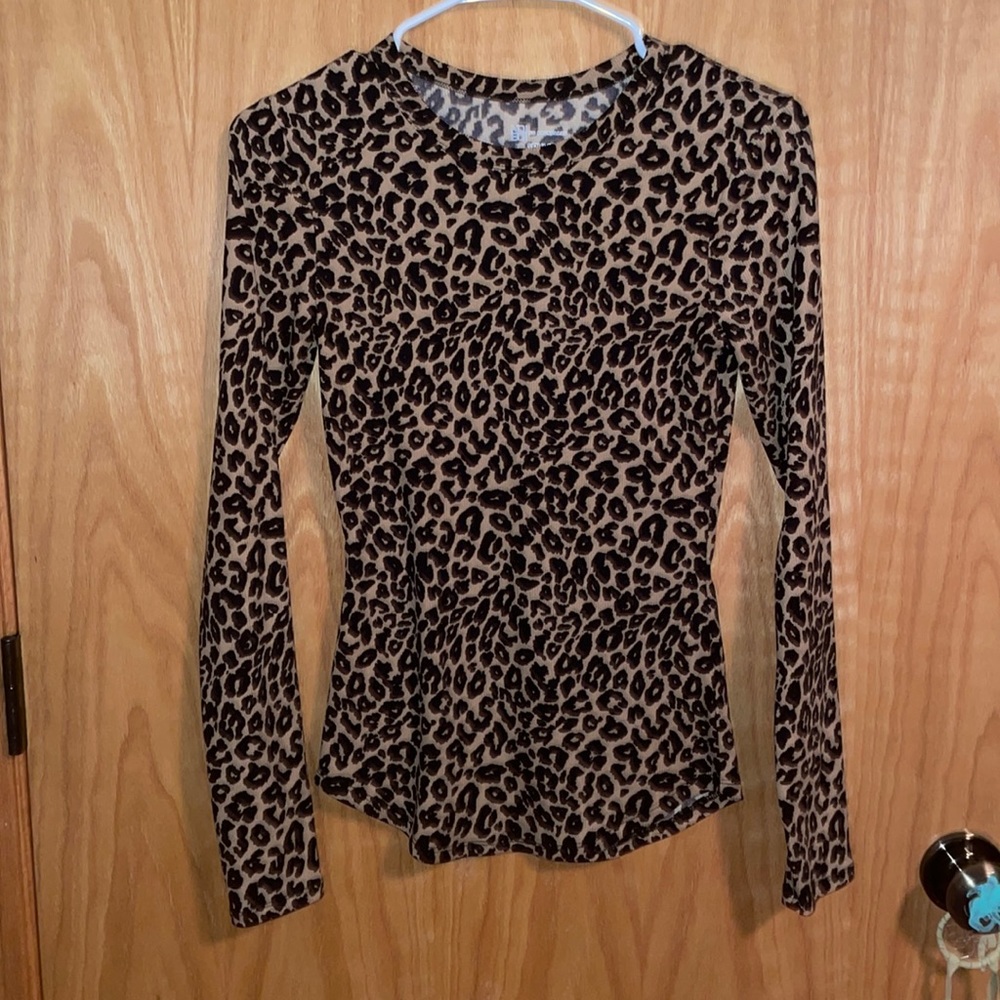 Ribbed cheetah long sleeve